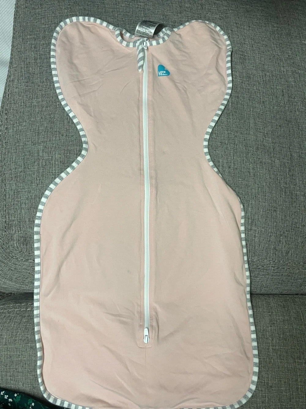 Love to dream Swaddle bundle in Pink and Gray